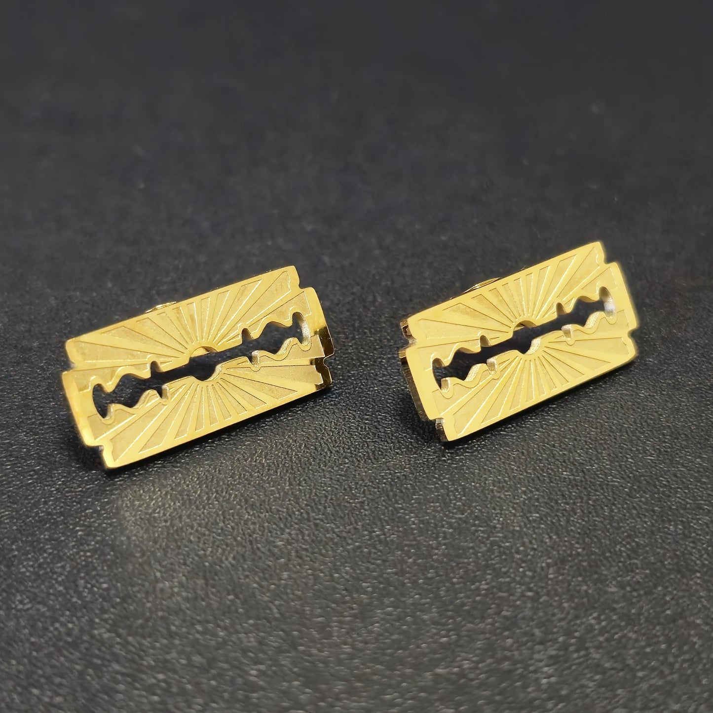 Boucles d'oreilles Lame Rasoir Précision