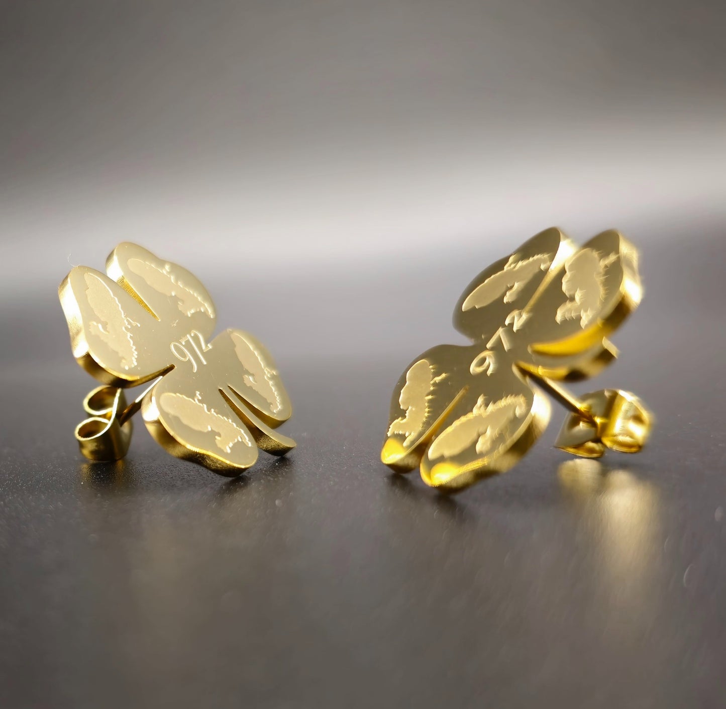 Boucles d'oreilles Trèfle 4 Martinique 972 Acier Inox Doré