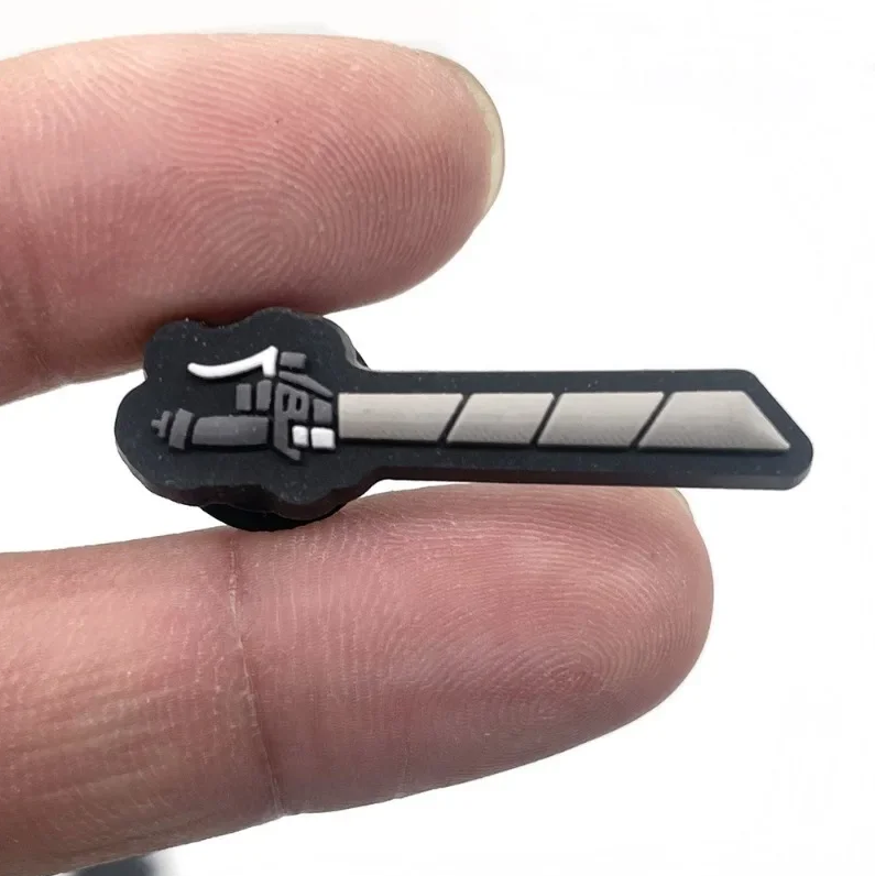 Pins pour Crocs L'Attaque des Titans