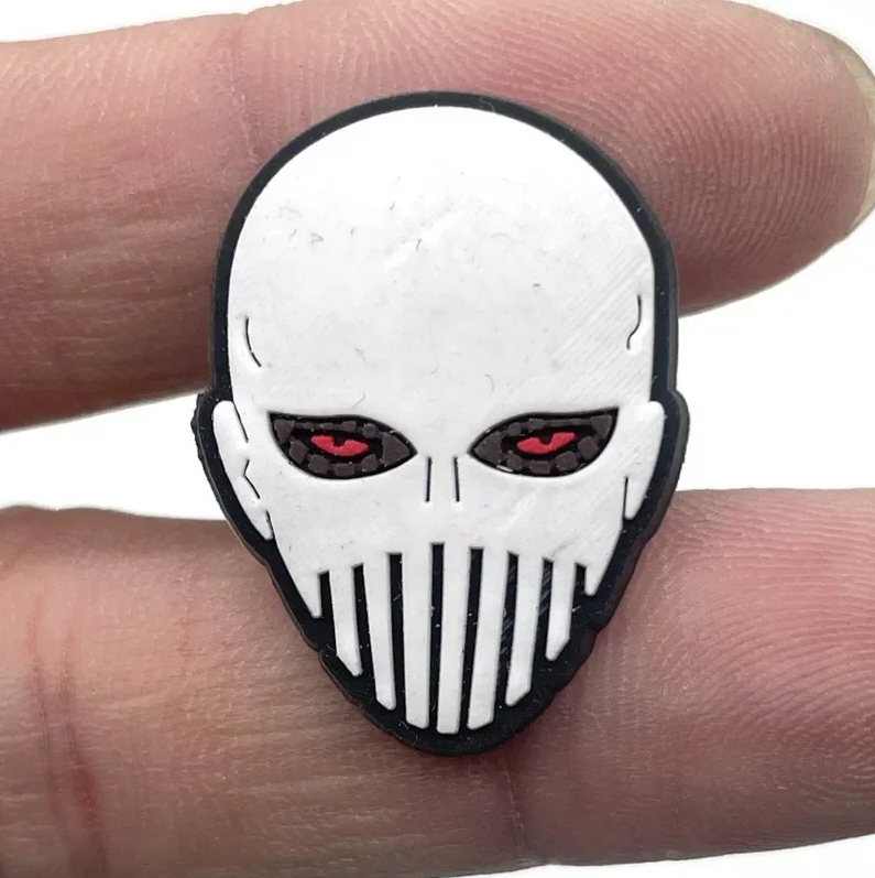 Pins pour Crocs L'Attaque des Titans