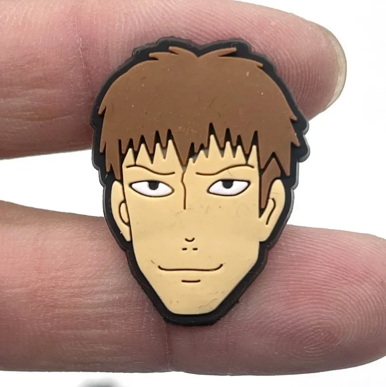 Pins pour Crocs L'Attaque des Titans