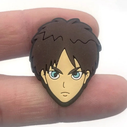 Pins pour Crocs L'Attaque des Titans